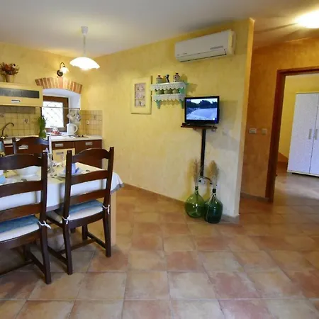 Fiorela 1 By Interhome * Porec