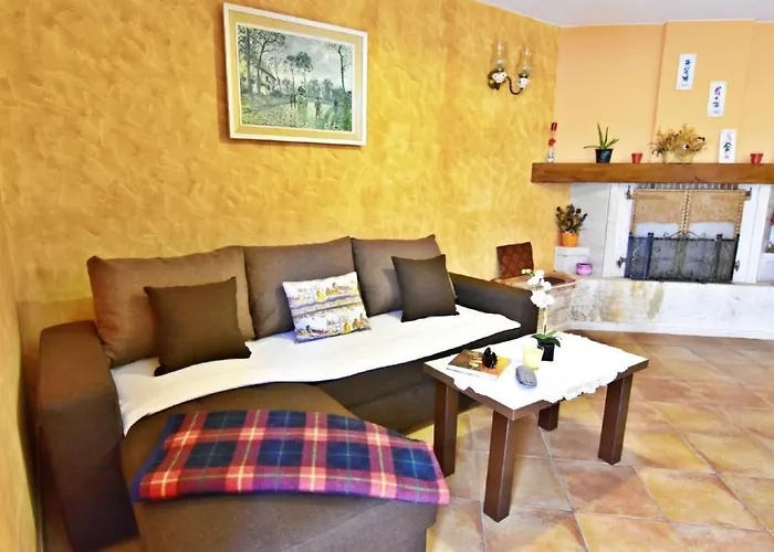 Fiorela 1 By Interhome *