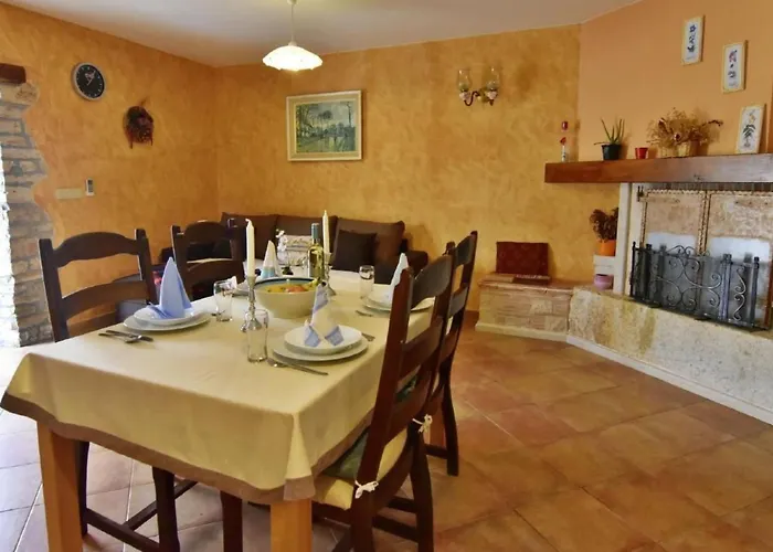 Fiorela 1 By Interhome Appartamento