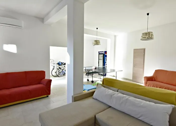 Fiorela 1 By Interhome