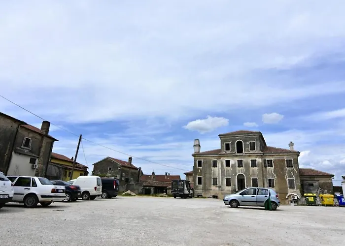 Fiorela 1 By Interhome Appartamento Porec